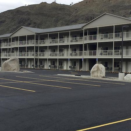 Yellowstone Big Rock Inn Gardiner Eksteriør bilde